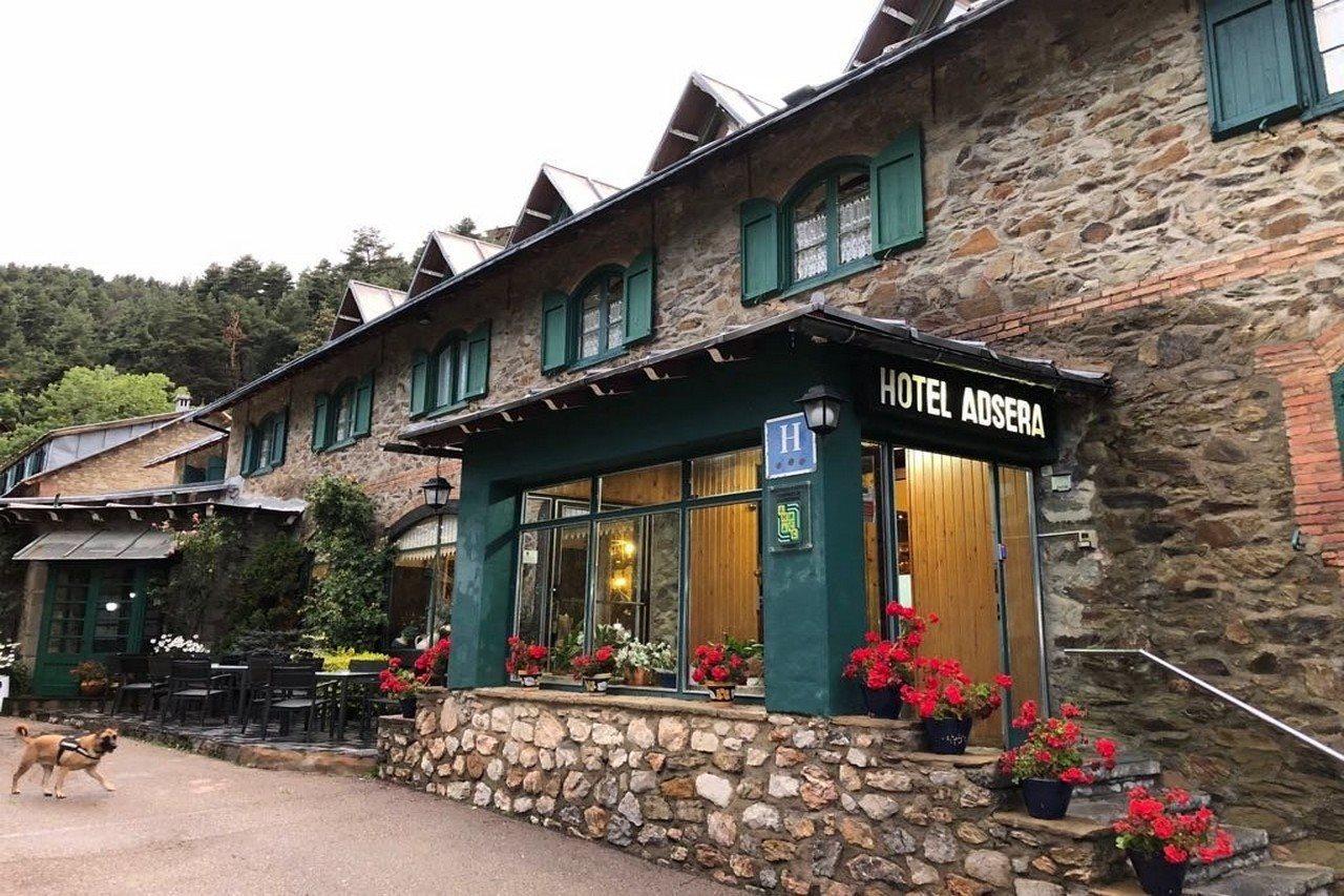 Hotel Adsera La Molina  Buitenkant foto