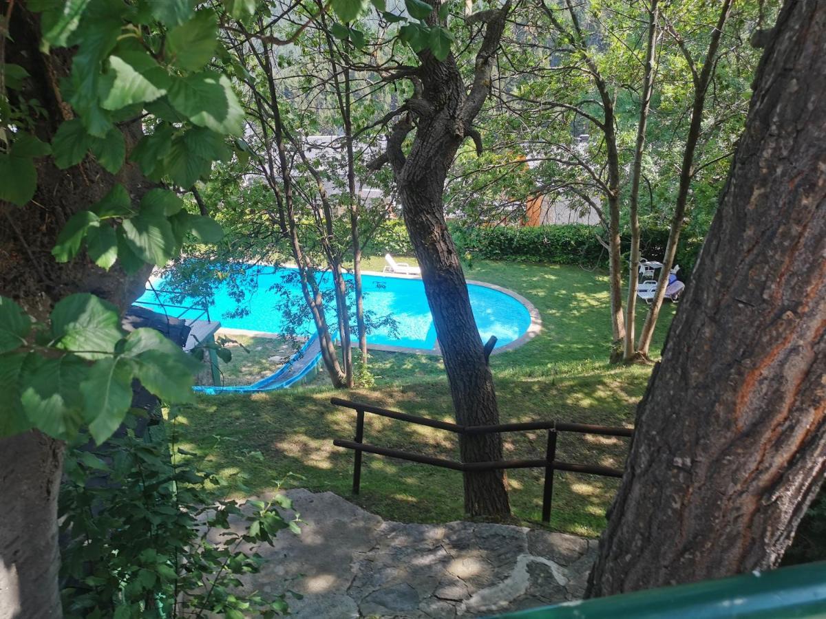 Hotel Adsera La Molina  Buitenkant foto